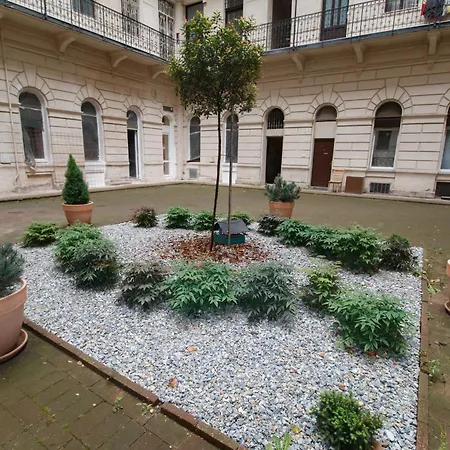 King Street Center * Budapest
