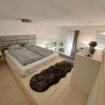 King Street Center Apartmán