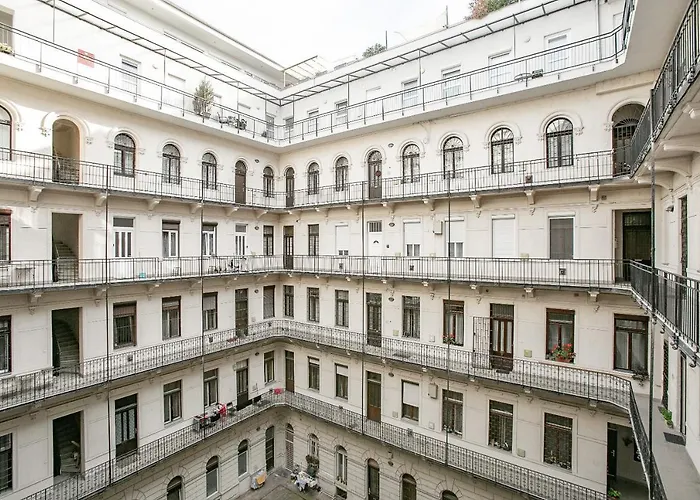 아파트 King Street Center