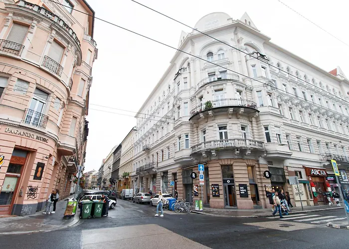 King Street Center * 부다페스트