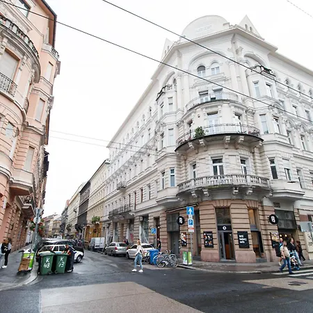 King Street Center * Budapest