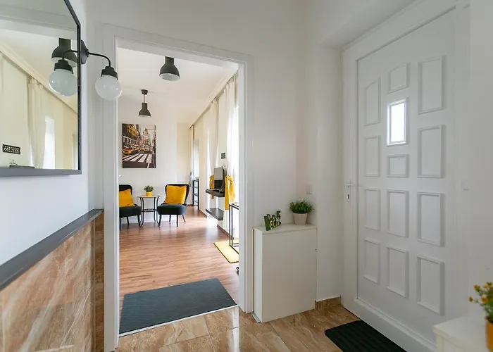 King Street Center Apartment