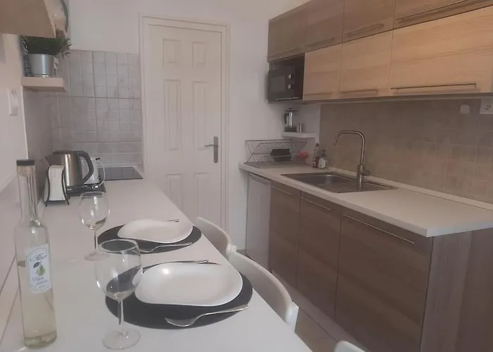King Street Center Apartment
